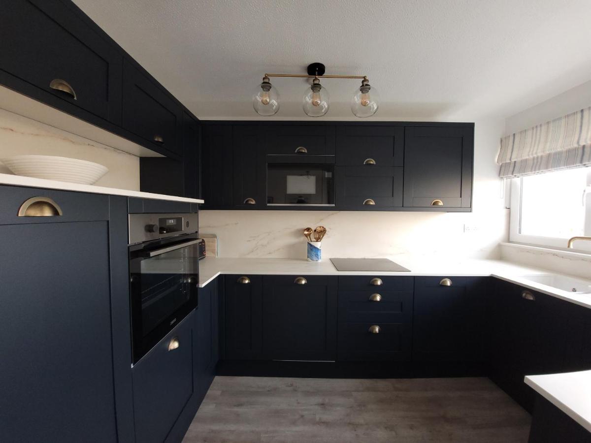 Sea View 3 Bedroom Seaside Property チチェスター エクステリア 写真